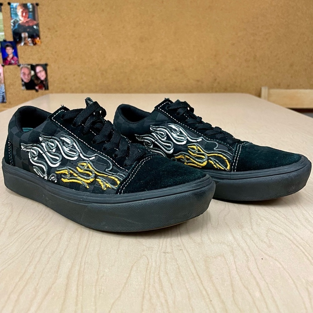 Vans Sneakers Boys 3.5 Girls 5 Old Skool ComfyCush Ignition Suede Canvas Flames